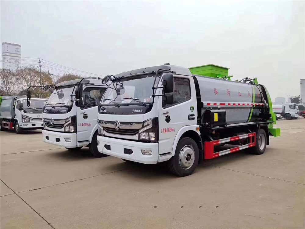 國六8方東風(fēng)D7餐廚垃圾車(chē)