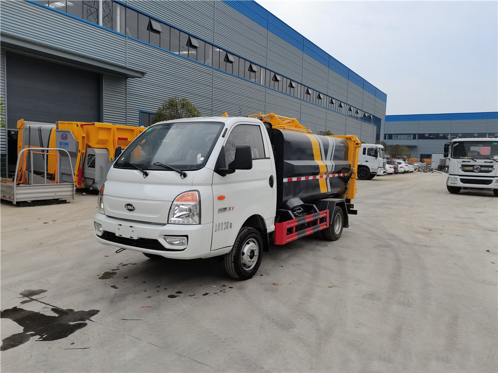 國六4.5方 藍牌凱馬瑞航 側裝壓縮垃圾車(chē)